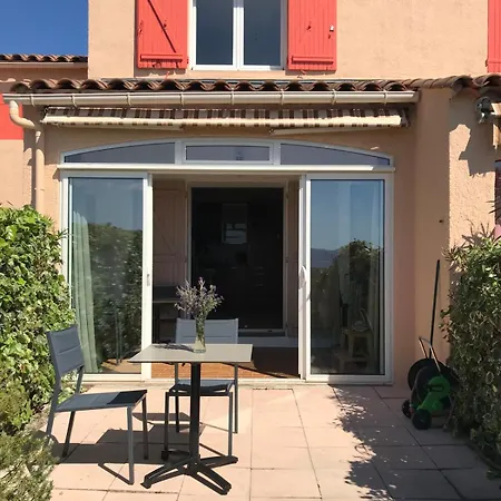 Maison 6 Personnes, Vue Mer, A 500m, Calme, Piscine Appartement
